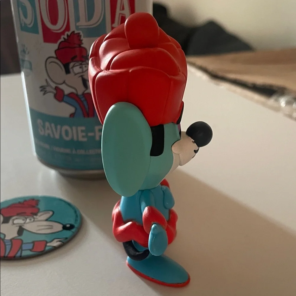 FUNKO SODA VINYL FIGURE UNDERDOG SAVOIE-FAIRE #1/2900